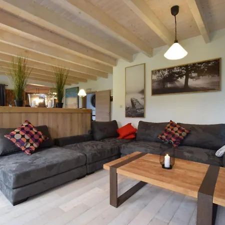 Grandeur Villa With Sauna Jacuzzi In Durbuy Room photo