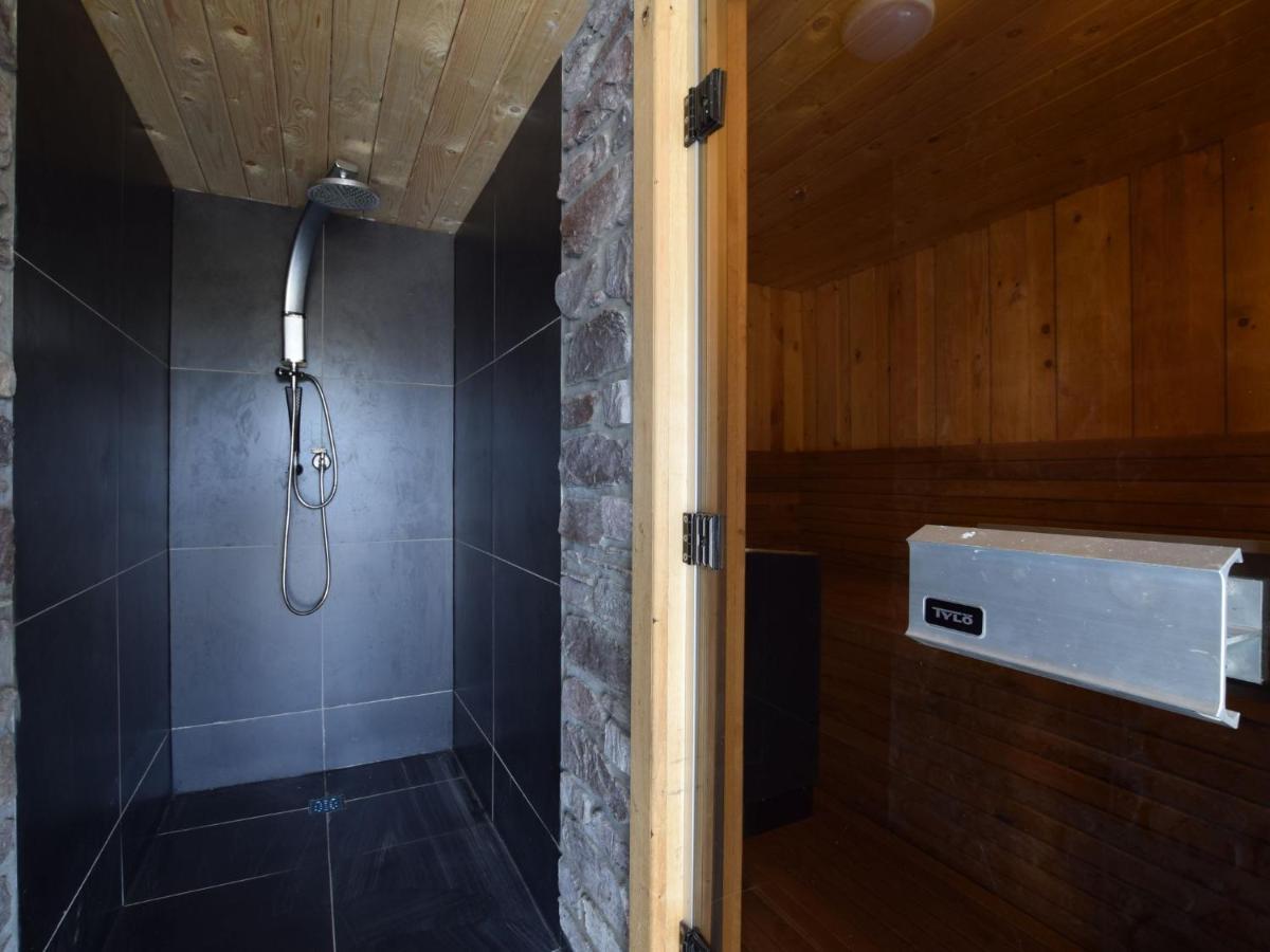 Grandeur With Sauna Jacuzzi In * Durbuy