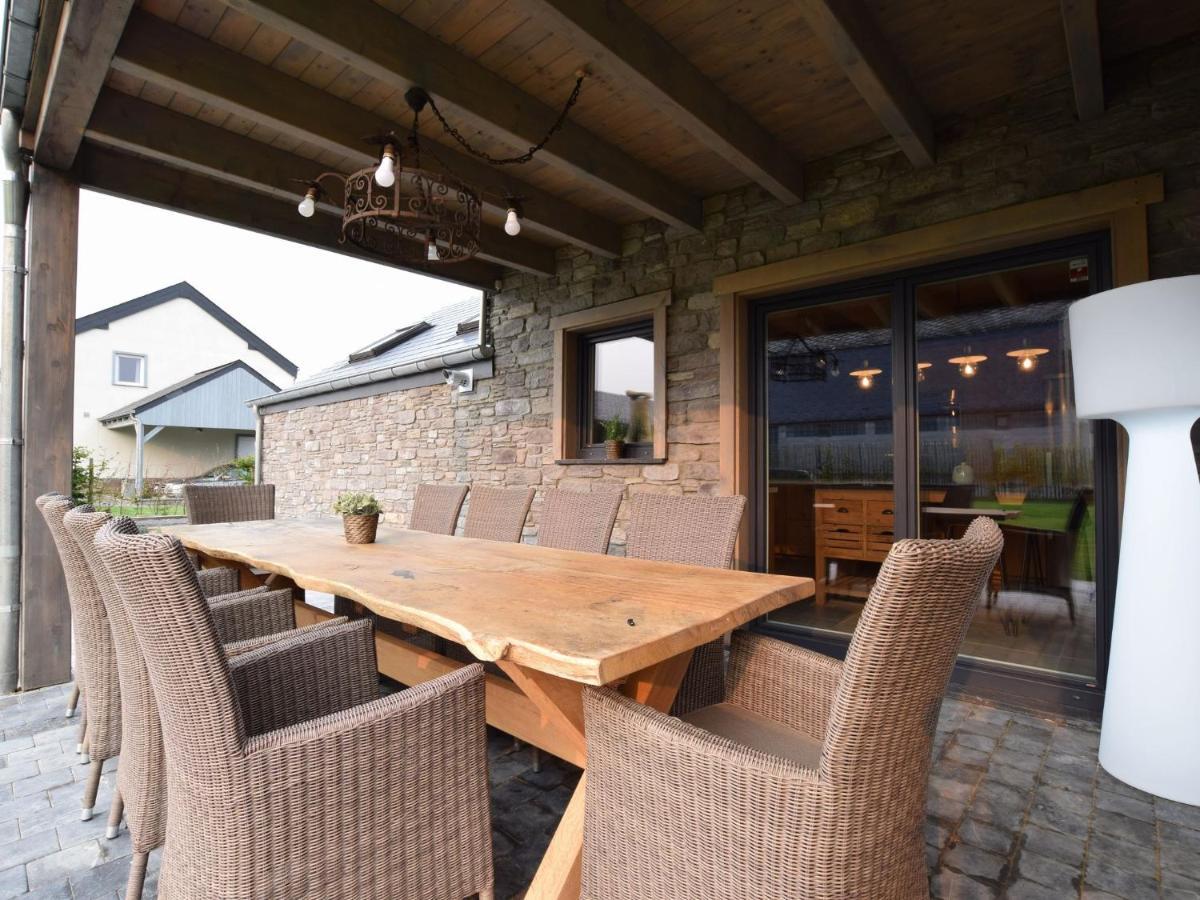 Grandeur With Sauna Jacuzzi In Durbuy