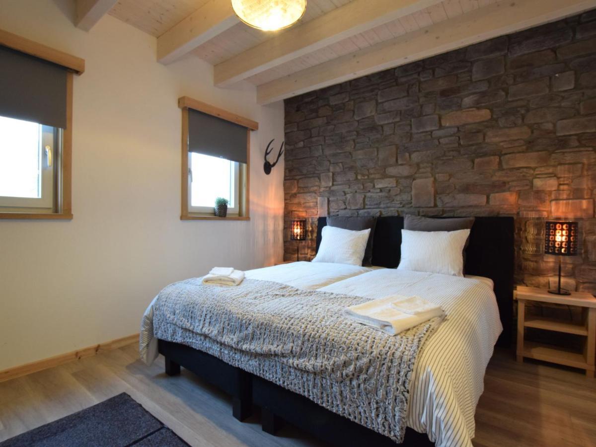 Villa Grandeur With Sauna Jacuzzi In Durbuy