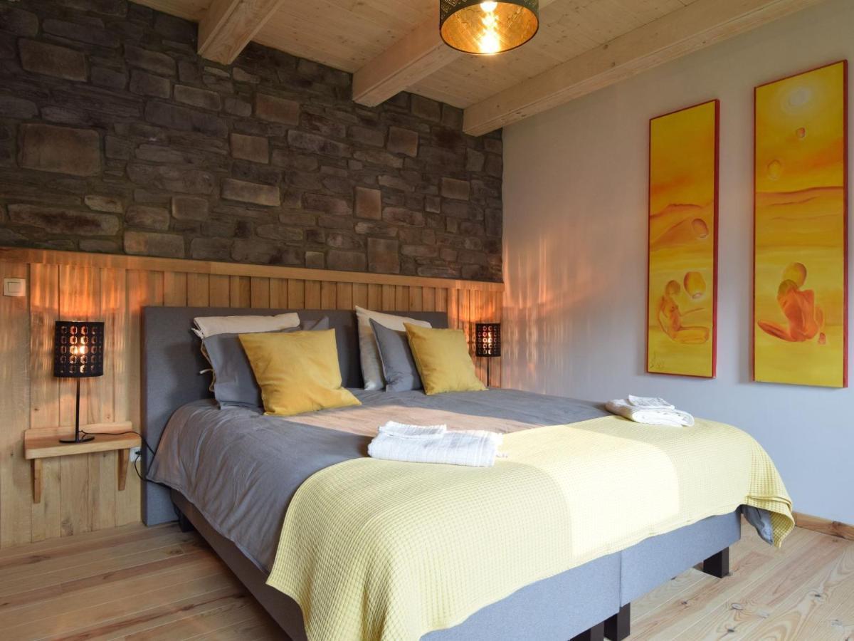 Villa Grandeur With Sauna Jacuzzi In Durbuy